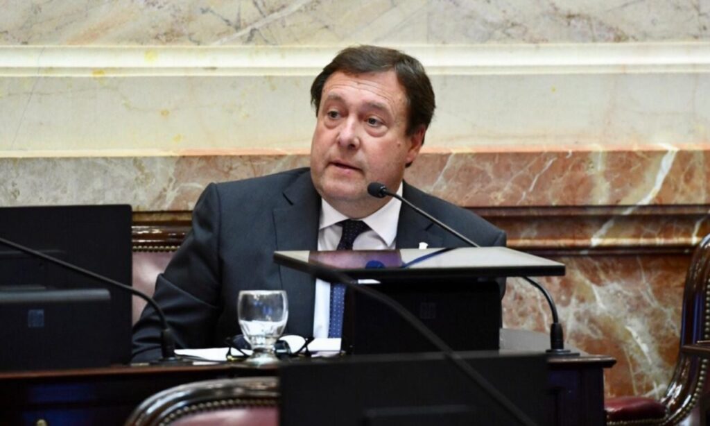 Frente al abandono de Nación, Weretilneck finaliza obras para el desarrollo&nbsp;local