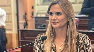 Amalia Granata presente en los Tribunales Provinciales: “Hay que defender a los servidores públicos y trabajadores de Santa&nbsp;Fe”