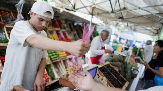 Inflación de diciembre: los 10 productos que bajaron o casi no subieron de&nbsp;precio